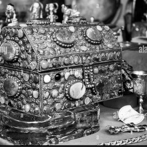 COPY - COPY - COPY - COPY - COPY - COPY - COPY - Unlisted items-live show